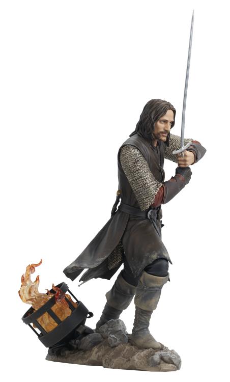 LOTR GALLERY ARAGORN PVC STATUE - immagine 4