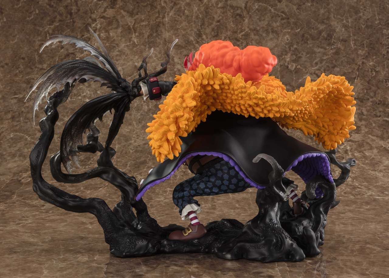 One Piece Zero Marshall D Teach Kurouzu - immagine 6