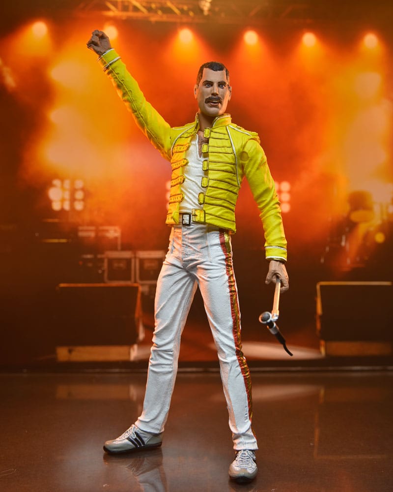 Freddie Mercury Action Figure (Yellow Jacket) 18 cm - immagine 2