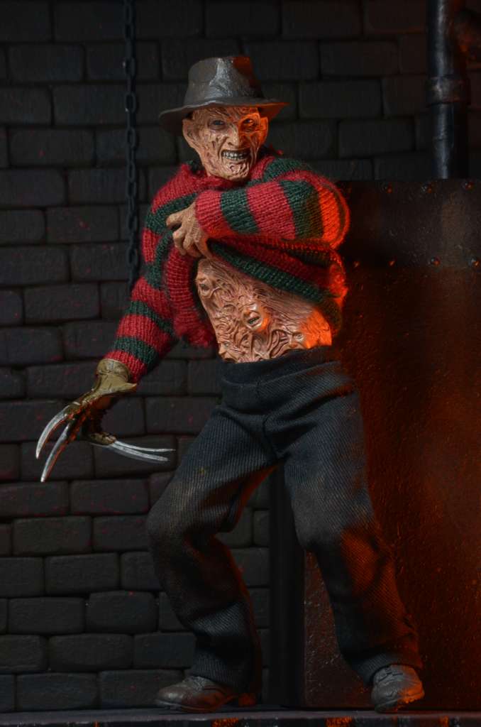 Nightmare dream warriors 8" cloth figure - immagine 6